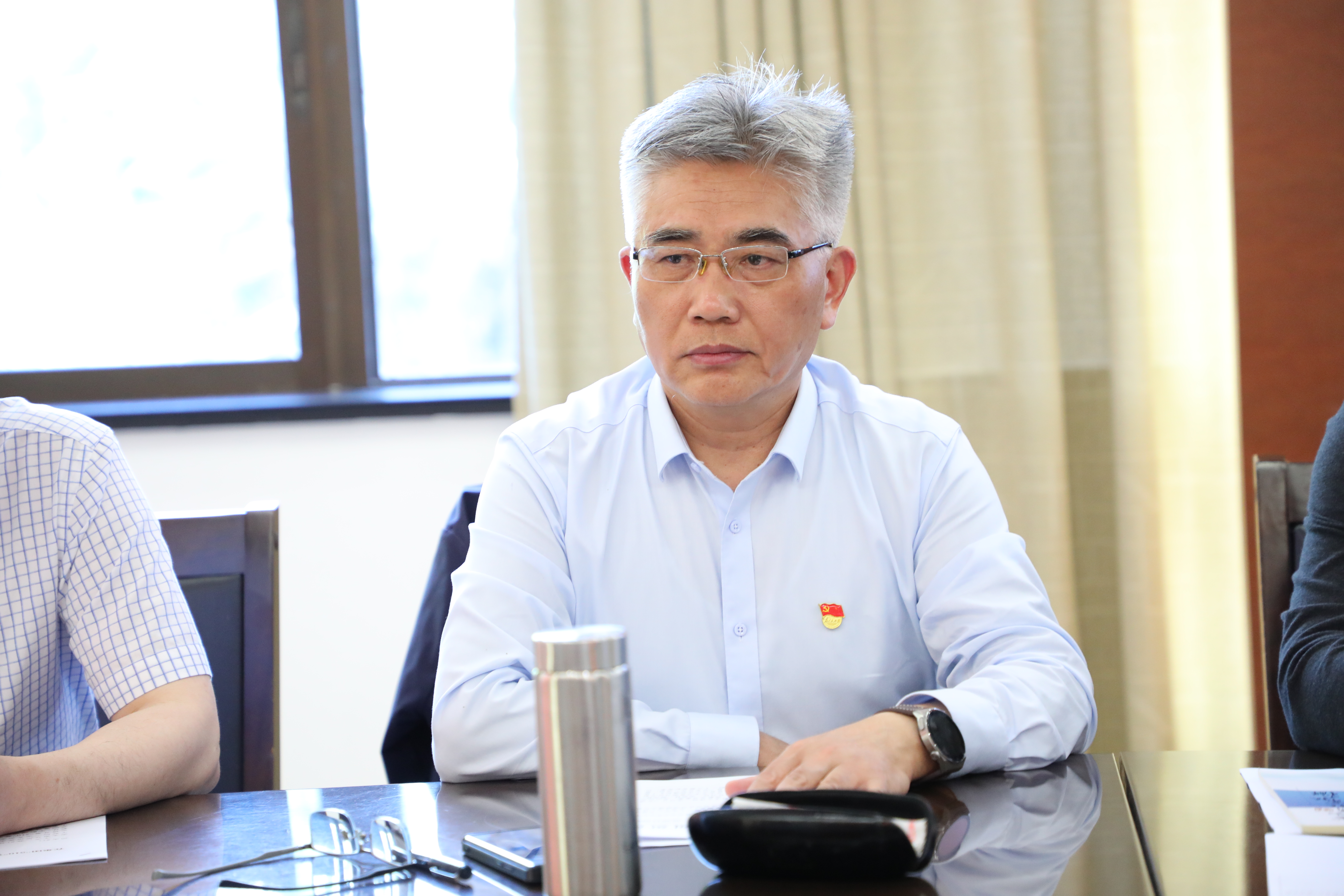 正在上传...