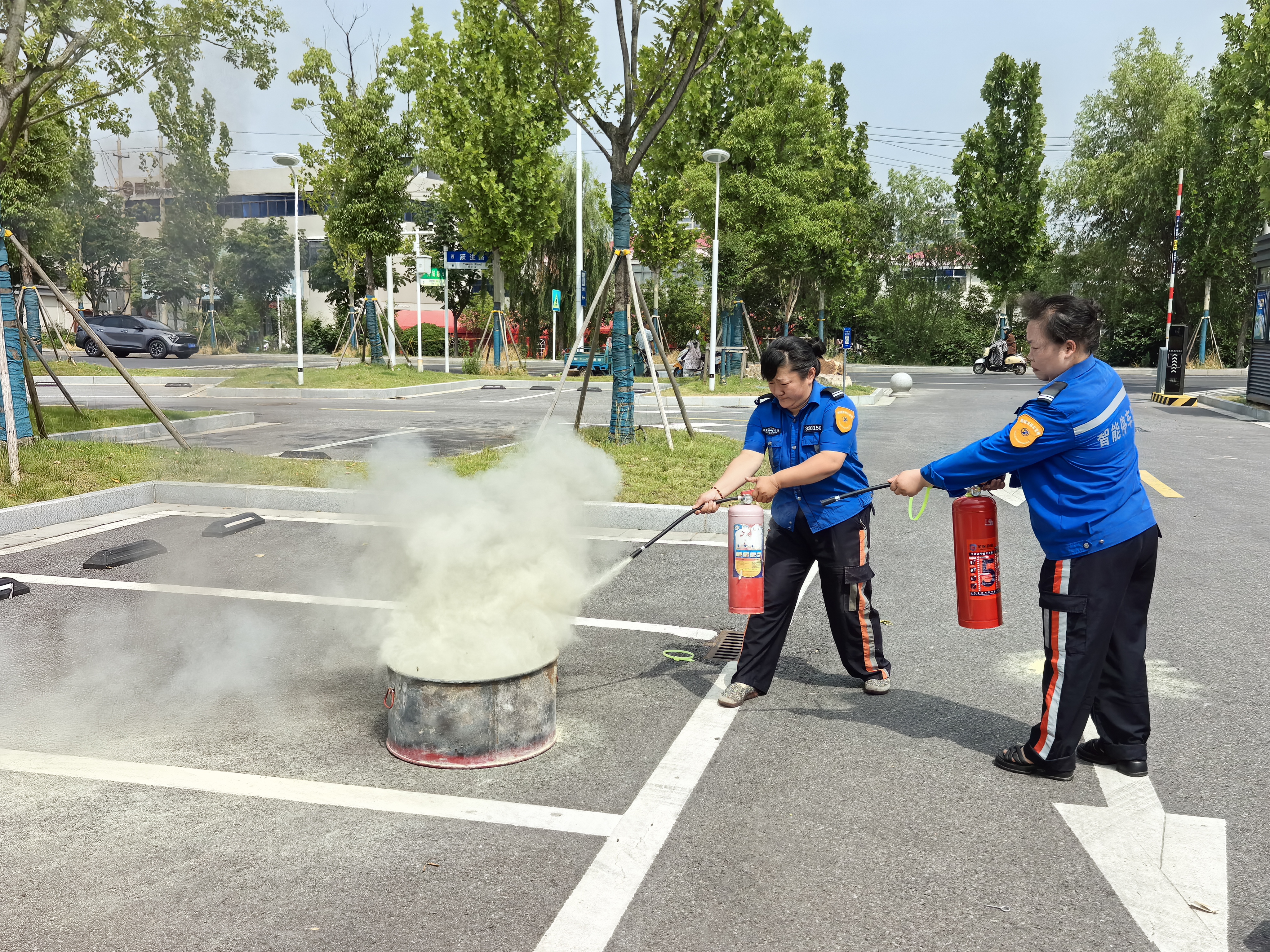 正在上传...